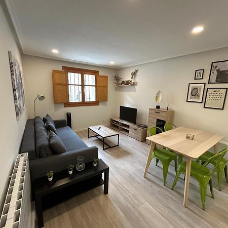 Apartamento Con Encanto En Casco Historico De Burgo Exterior foto