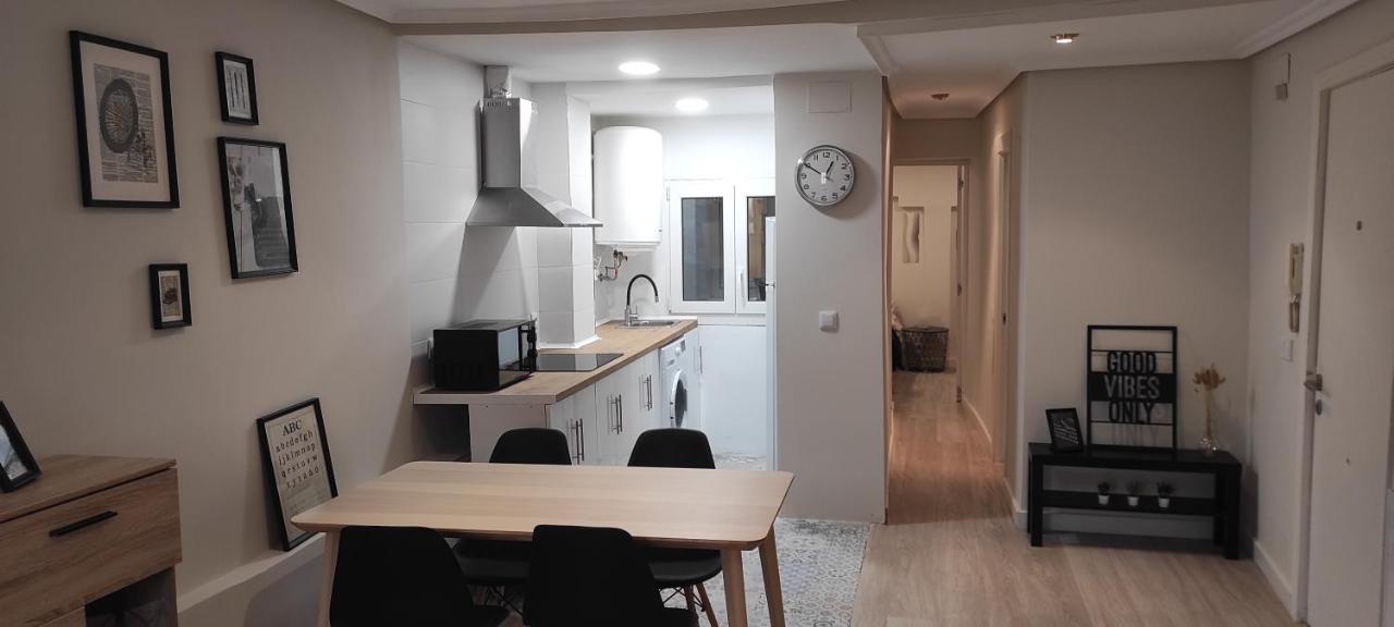 Apartamento Con Encanto En Casco Historico De Burgo Exterior foto